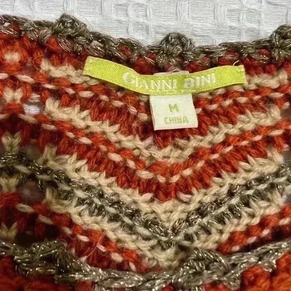 Knitted Gianni Bini XS. Orange, tan and a simmery silver -‎ Size Med - Picture 2 of 5
